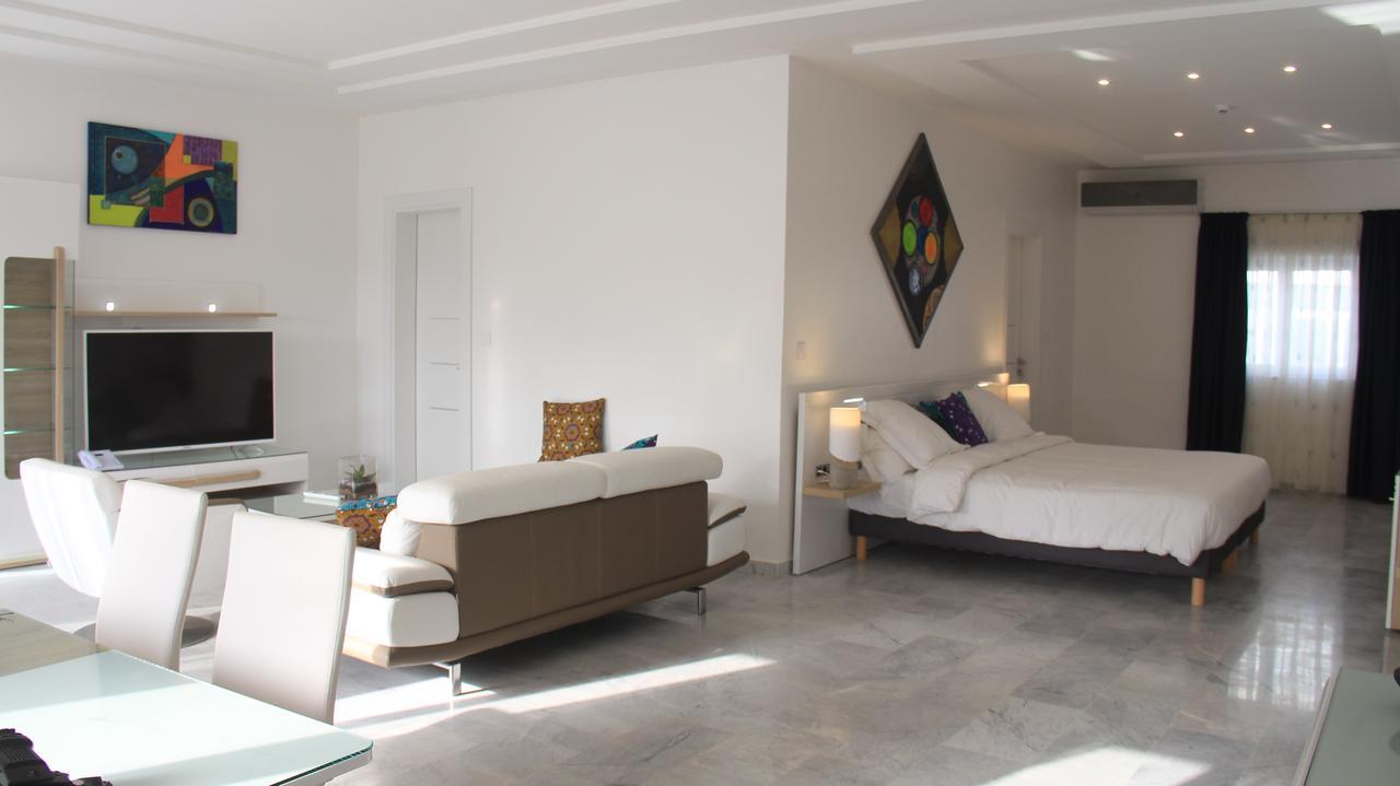 Hotel Ahoefa King Salomon Garden Lome Exterior photo